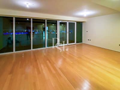 شقة 2 غرفة نوم للبيع في شاطئ الراحة، أبوظبي - Al-Raha-Beach-Al-Muneera-Abu-Dhabi-living-area. jpg