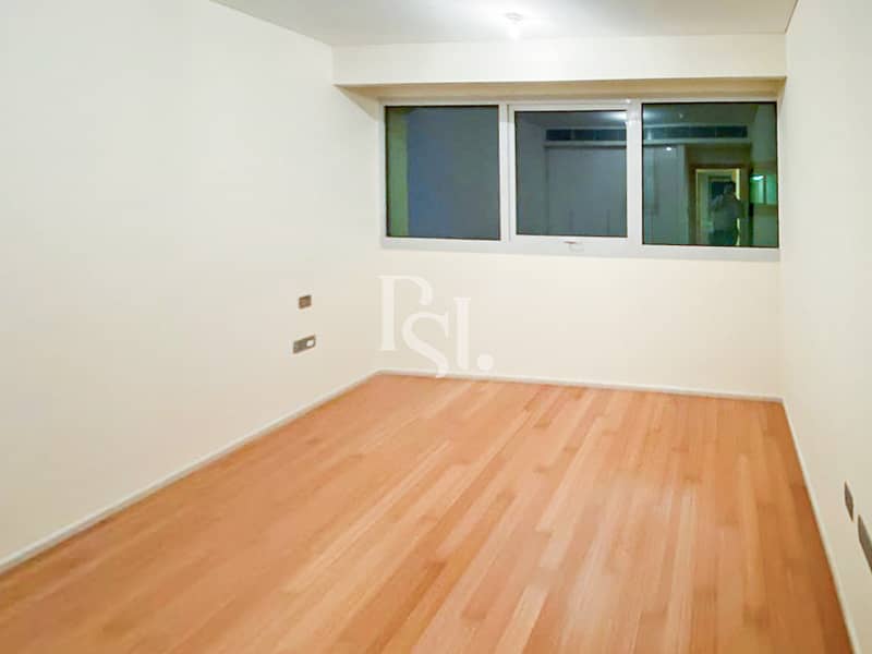 3 Al-Raha-Beach-Al-Muneera-Abu-Dhabi-bedroom1. jpg