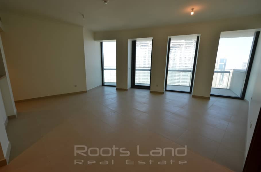 Stunning Spacious Layout with Sheikh Zayed Road View