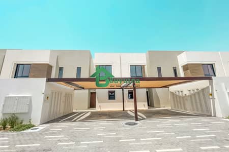 2 Bedroom Townhouse for Sale in Yas Island, Abu Dhabi - 2BR Townhouse | Double Row | Best Market Price