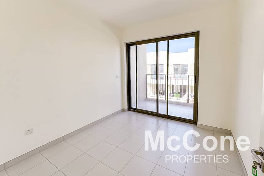 12 Cheques | Vacant | Landscaped 12 Cheques | Vacant | Landscaped