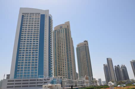 Amazing Unfurnished Apartment with Nice View Amazing Unfurnished Apartment with Nice View