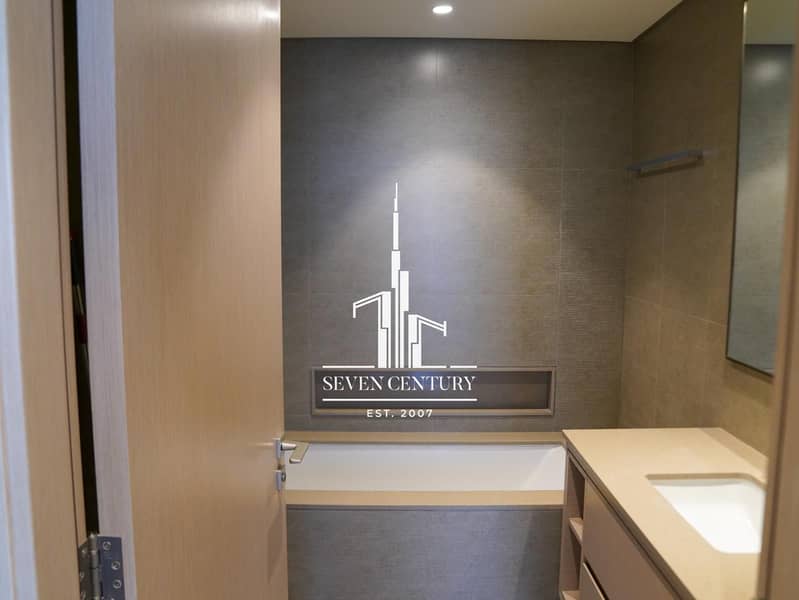 Prestigious Residence | 2 Bed | Low Floor | Vacant