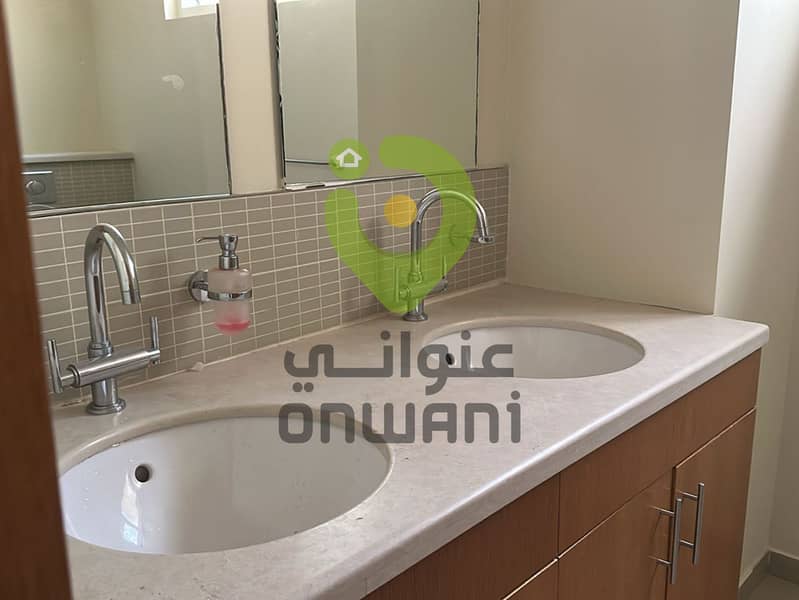 13 ONWANI (12). jpg