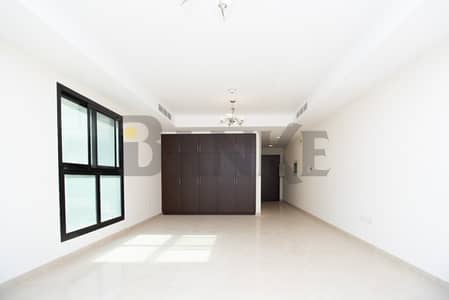 Huge Studio|Pay over 5 yrs|1.5 % a month Huge Studio|Pay over 5 yrs|1.5 % a month