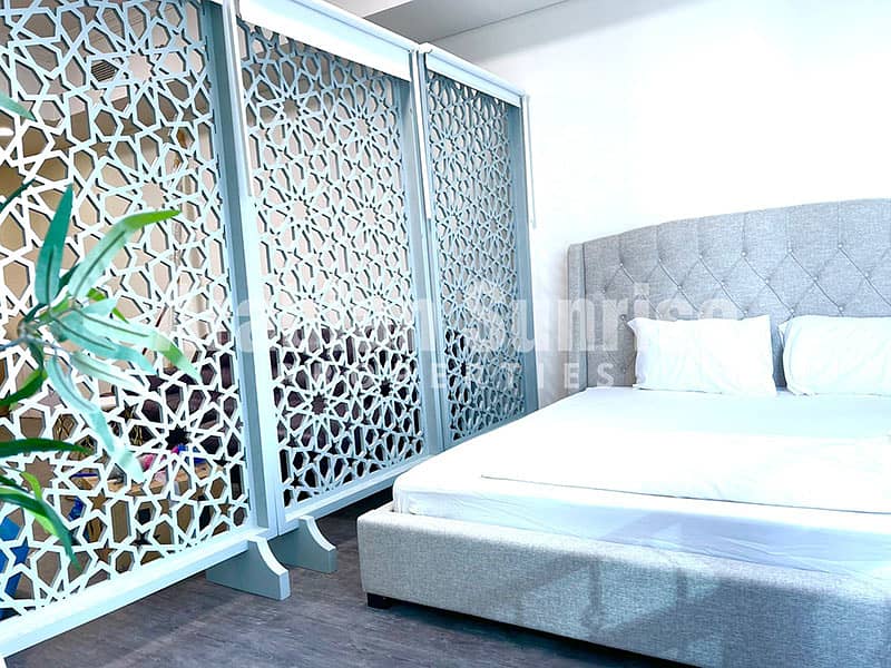 8 Hydra-Avenue-towers-C4-1307-2BR-Living-3. jpg