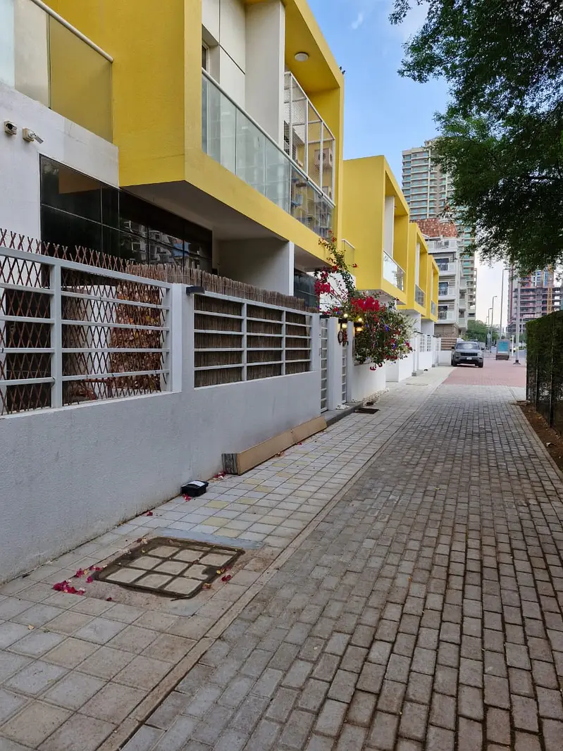 ***SALE ****| Luxurious 3-BR Townhouse | Yellow Villa | Best Price image 13