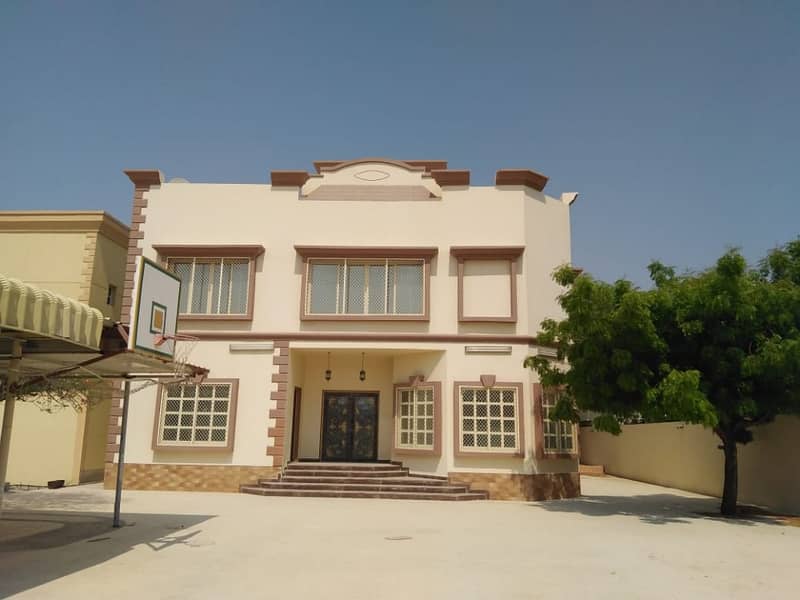 Villa for sale in Ajman Musheirf Tani piece of the street area is very large excellent