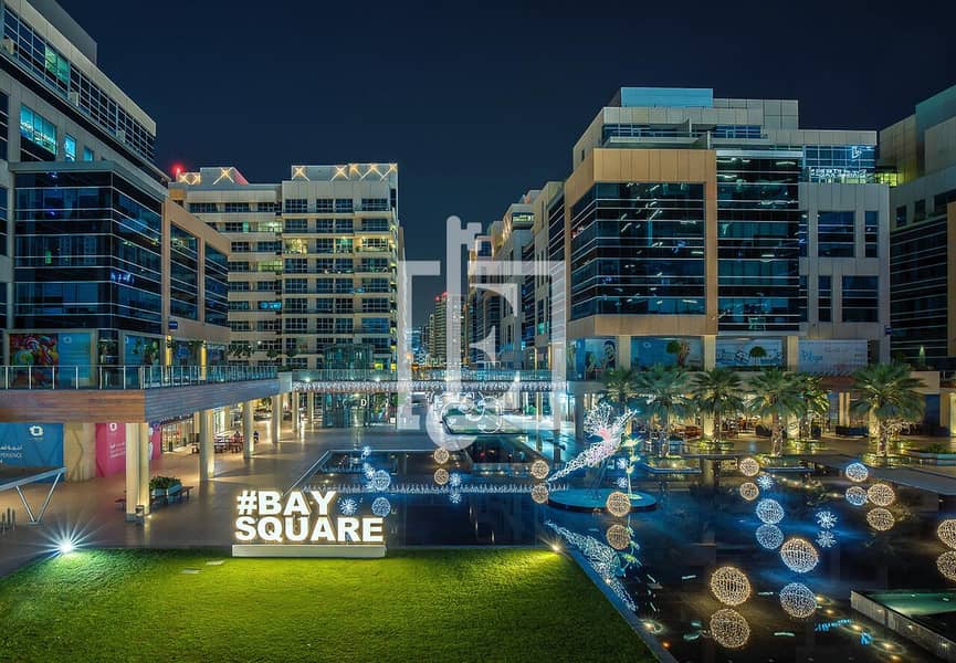 22 BaySquare Night. jpg