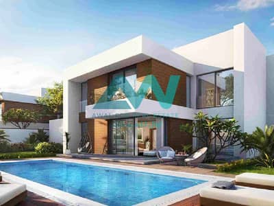 Luxurious Living Single Row 4BR+M Elite Location