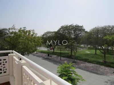 Immaculate Type 13 I front Lake Views Immaculate Type 13 I front Lake Views
