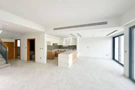 Premium Townhouse | Large Living Area | Upgraded