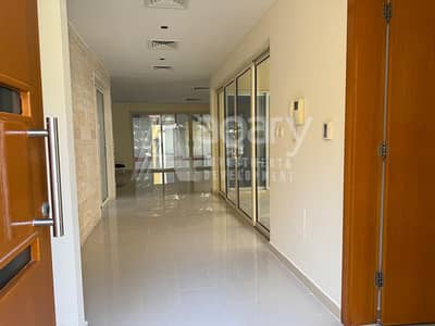 4 Bedroom Villa for Rent in Al Raha Gardens, Abu Dhabi - Stunning 4BR | Private pool | Corner Unit