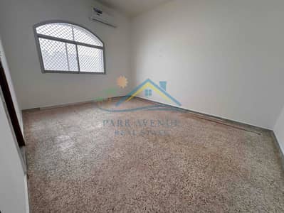 استوديو  للايجار في شارع النجدة، أبوظبي - IMG_9831. jpg