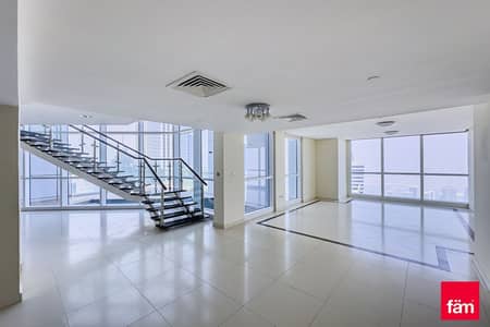 4 Bedroom Penthouse for Sale in Dubai Marina, Dubai - Panoramic Sea Views | Spacious Duplex Penthouse