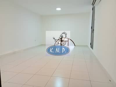استوديو  للايجار في شارع الدفاع، أبوظبي - IMG20240207174308. jpg