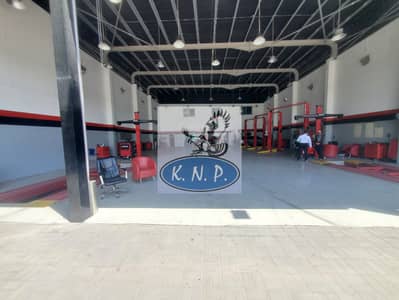 Warehouse for Rent in Mussafah, Abu Dhabi - Big Deal! Only 650K/Year for a Large 18,000 SQFT Warehouse with Wide Main Road Frontage