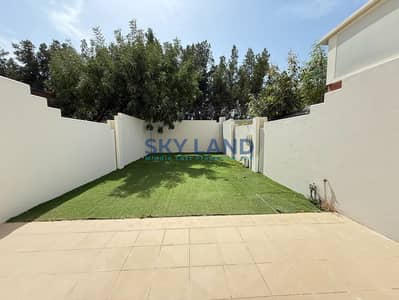 Single Row ! 3BR+Study Room | Extended Garden