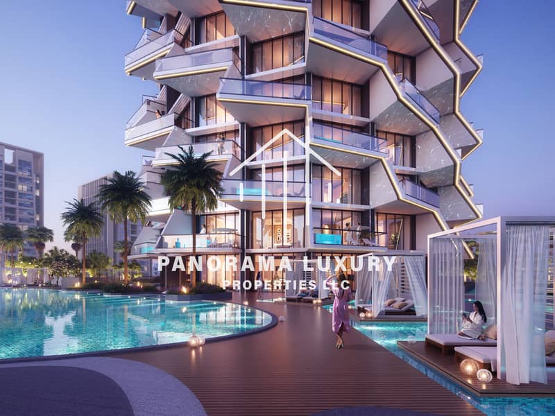 2 Exterior Royale 7. jpg