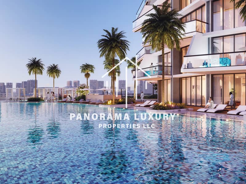 4 Exterior Royale 12. jpg