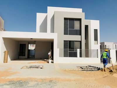 Negotiable Large 5 Beds Single row villa Negotiable Large 5 Beds Single row villa