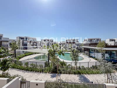 4 Bedroom Villa for Rent in Tilal Al Ghaf, Dubai - On The Park | Ready To Move | Negotiable