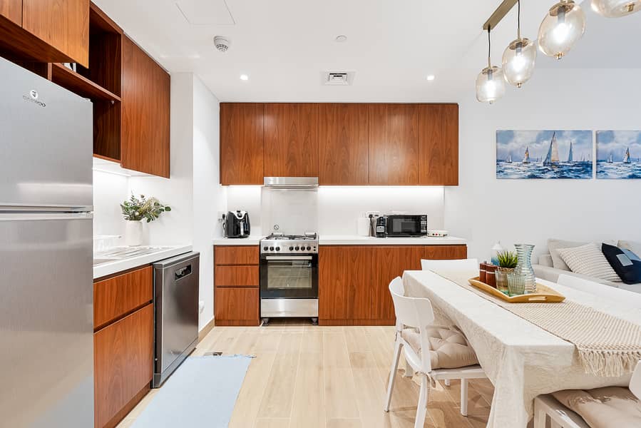 12 Kitchen photo 2. jpg