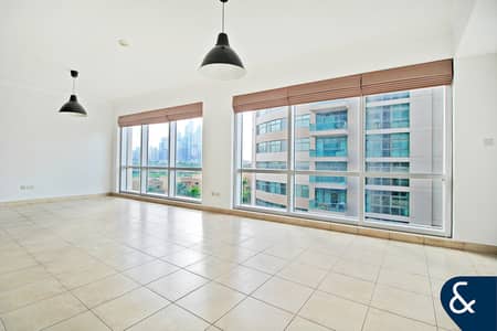 2 Bedroom Apartment for Rent in The Views, Dubai - Vacant April | Golf View | Corner Unit