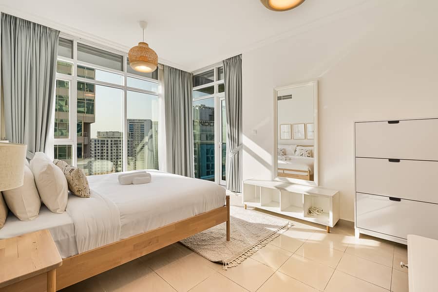 10 Main Bedroom photo 2. jpg