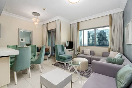 迪拜市中心， 迪拜 2 卧室单位待租 - Living Area (1). jpeg