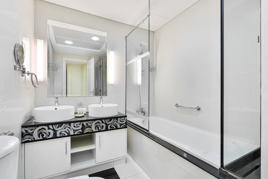 11 Bathroom 1. jpeg