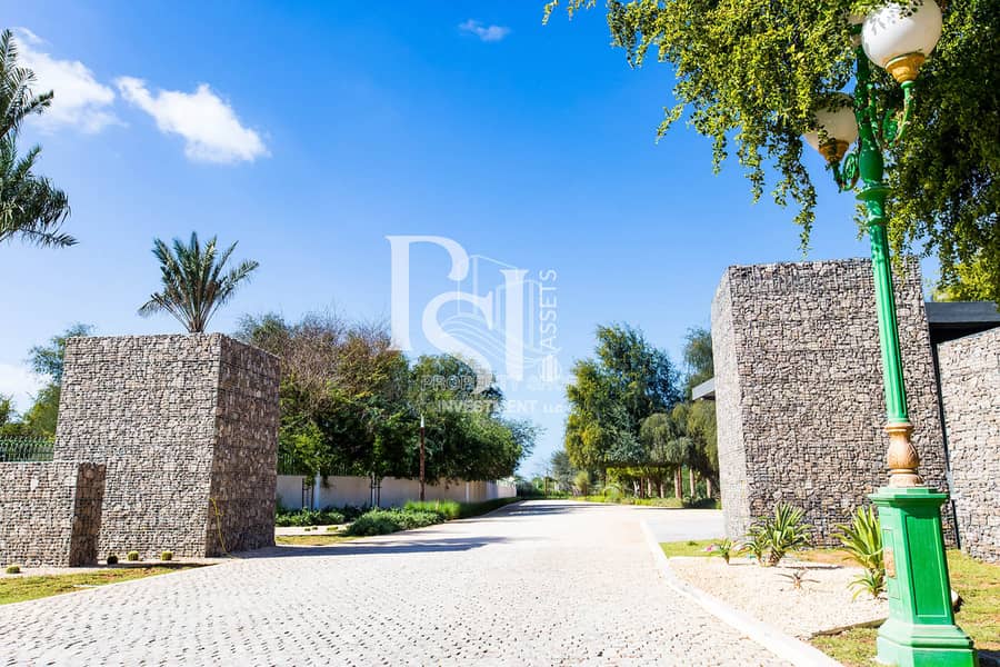 9 al-jurf-garden-abu-dhabi-entrance. jpg