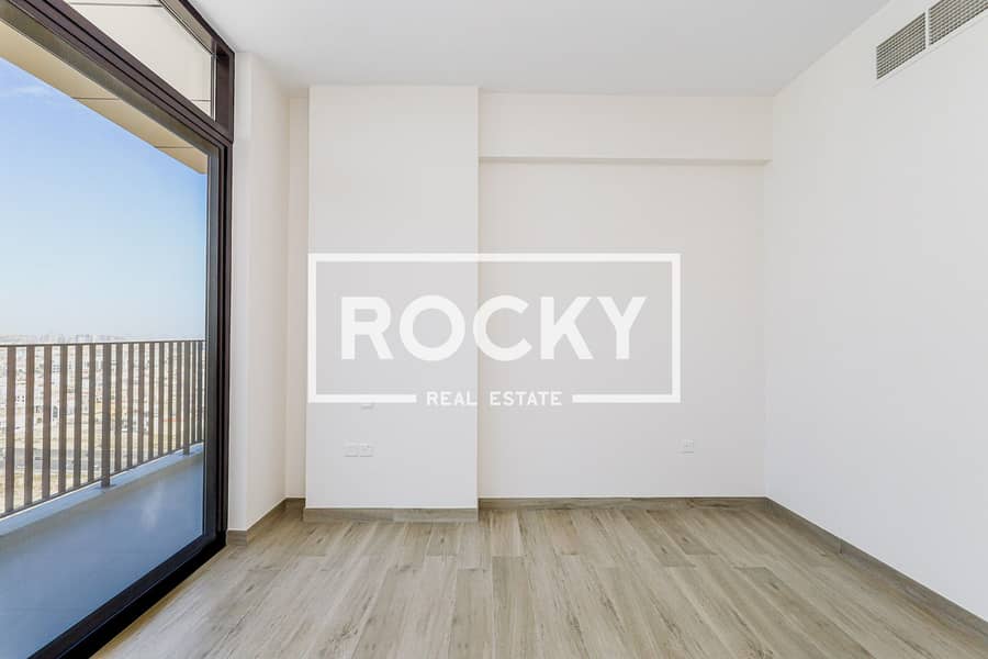 12 JVC007 - Apartment-3080. jpg