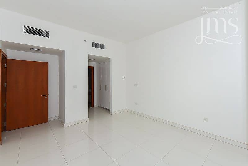 4 Bedroom1. jpg