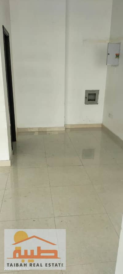 姆瓦伊莱社区， 夏尔迦 商铺待租 - WhatsApp Image 2025-03-04 at 12.36. 43 PM (1). jpeg