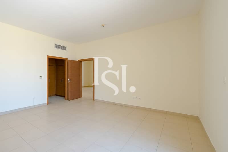3 golf-garden-khalifa-abu-dhabi -bedroom (2). JPG