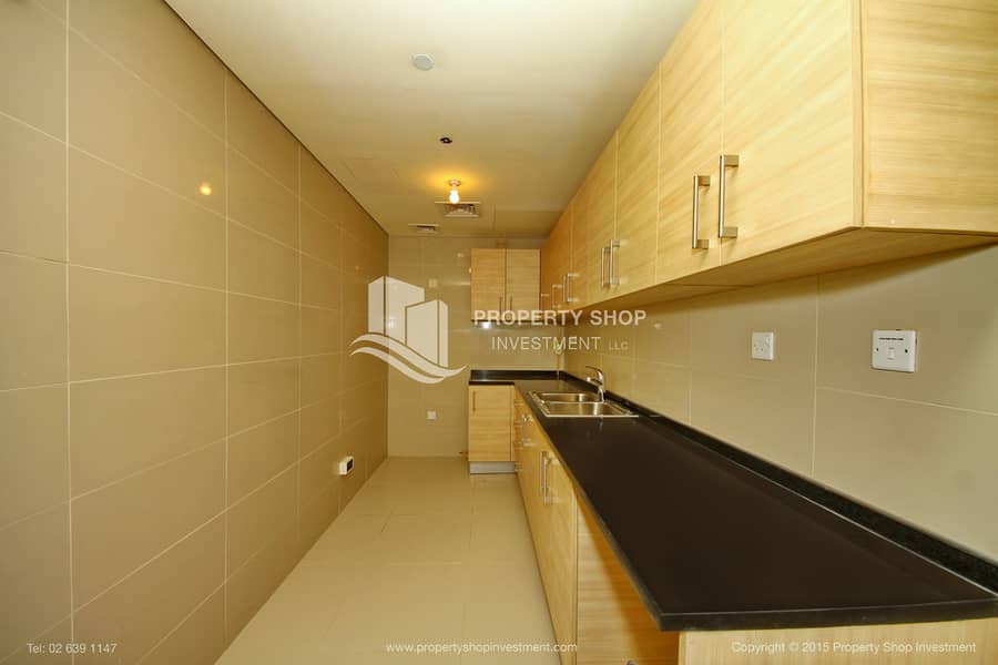 7 1-bedroom-apartment-al-reem-island-marina-square-tala-tower-kitchen. JPG