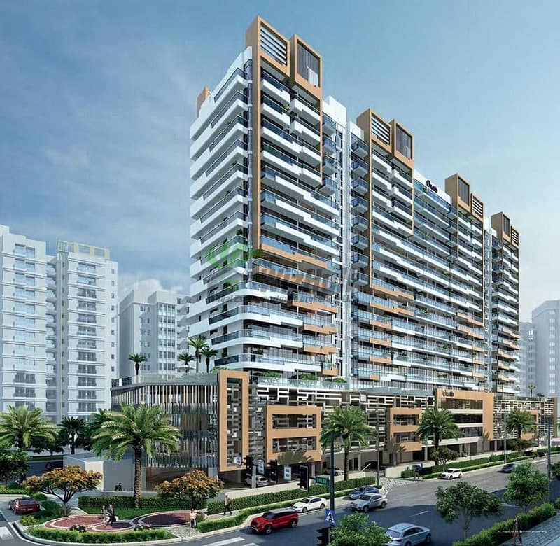 2 Azizi-Grand-Image2. jpg
