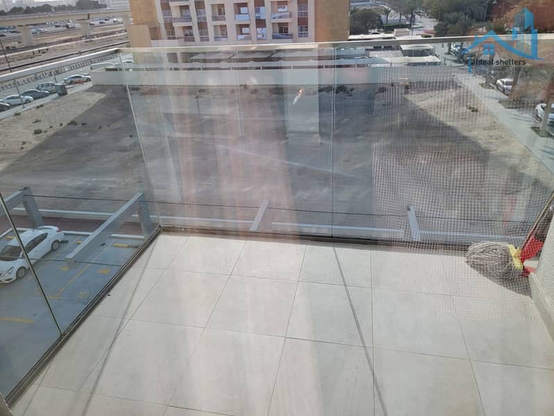 9 WhatsApp Image 2025-03-05 at 13.01. 50_d9f6d38f. jpg