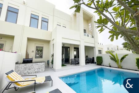 4 Bedroom Villa for Rent in Reem, Dubai - One of a kind | Four bedroom | Upgraded