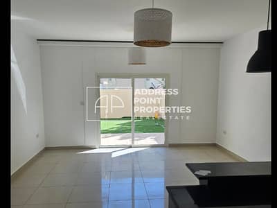 2 Bedroom Villa for Sale in Al Reef, Abu Dhabi - Spacious 2 Bedroom Arabian Style Villa