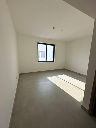 2 Bedroom Flat for Sale in Al Ghadeer, Abu Dhabi - 8. . jpeg