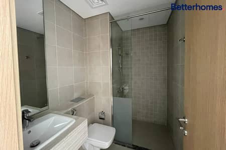 Studio for Sale in Ajmal Makan City - Sharjah Waterfront, Sharjah - Spacious Studio | Beach Access | Mortgage Buyer