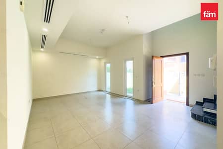 2 Bedrooms + Maid | Vacant | VILLANOVA