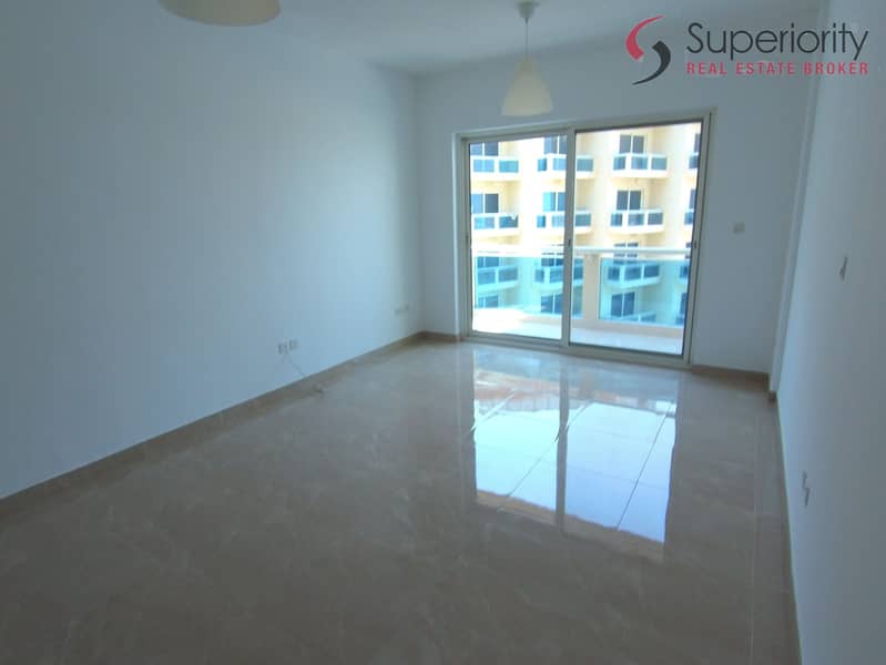 Open View ,READY TO MOVE IN | with PARKING Open View ,READY TO MOVE IN | with PARKING
