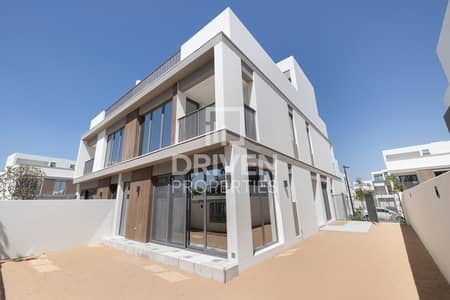 4 Bedroom Villa for Sale in Tilal Al Ghaf, Dubai - Big Garden | Amazing Location | Mortgage possible