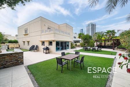 4 Bedroom Villa for Sale in The Meadows, Dubai - Exclusive 4BR | Type 14 | Large Plot