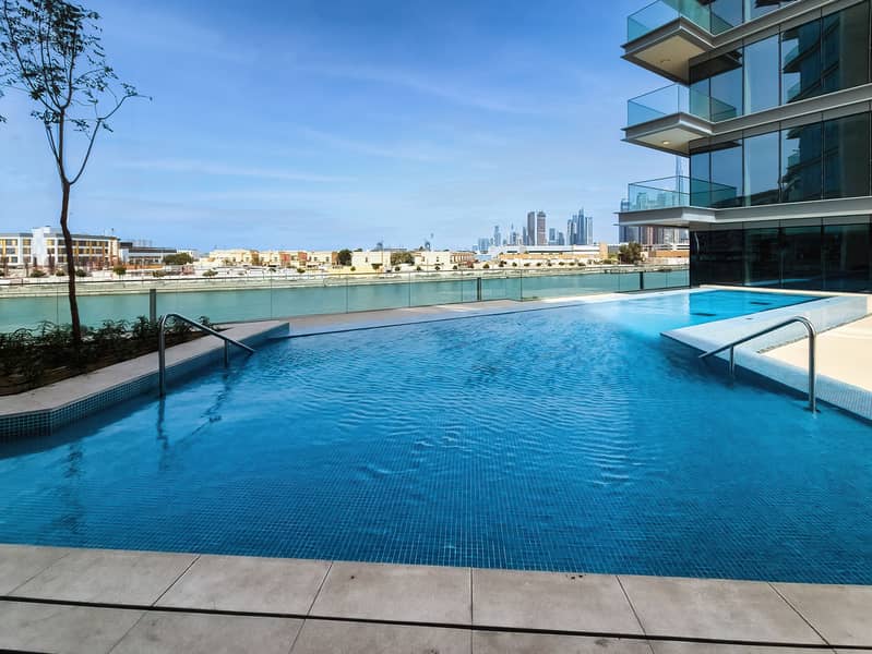 New apartment in Canal Front Residence Al Wasl