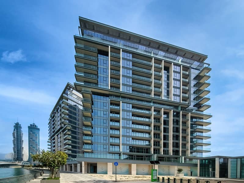 New apartment in Canal Front Residence Al Wasl