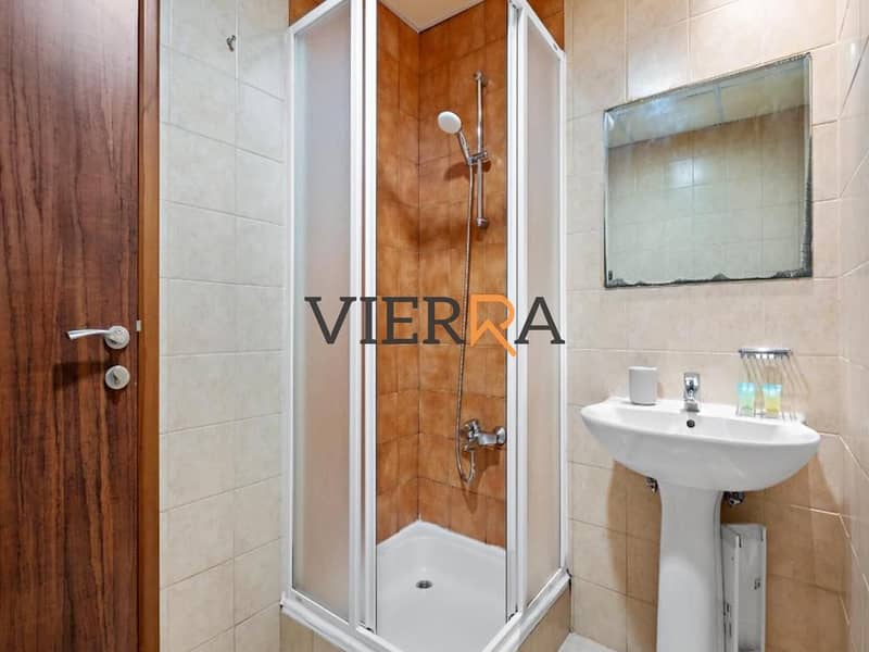 16 0a4bcc09-2fea-435e-8a69-d413868dced5. jpg